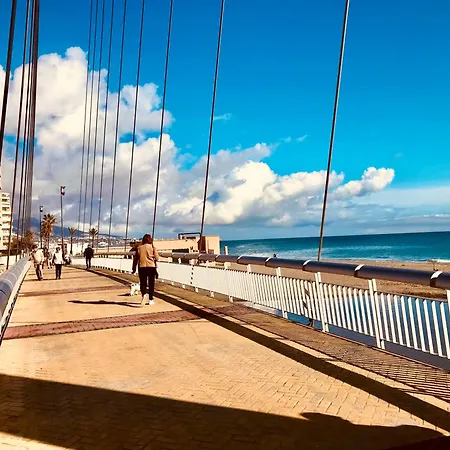 Terrazas De Miramar, Castillo アパート フエンヒロラ