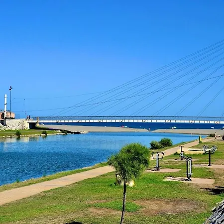 Terrazas De Miramar, Castillo * 푸엔히롤라