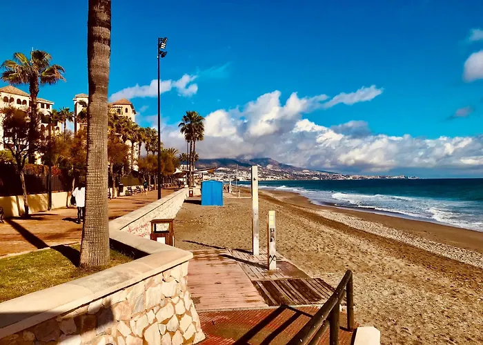 Terrazas De Miramar, Castillo * Fuengirola