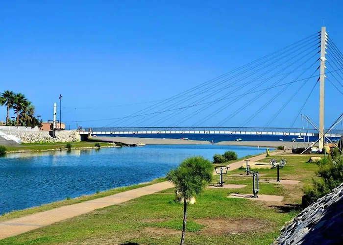 Terrazas De Miramar, Castillo * フエンヒロラ