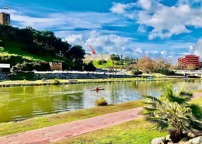 Terrazas De Miramar, Castillo * Fuengirola